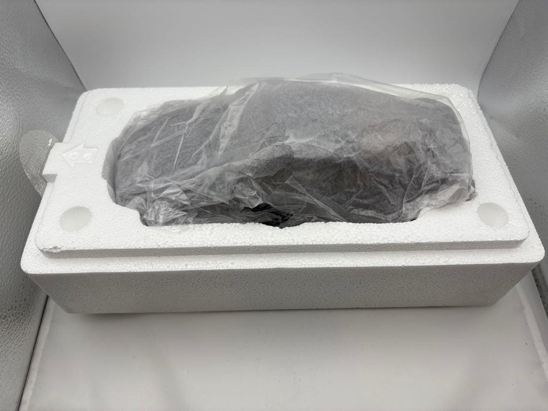 ミニカー Porsche930Turbo Slant Nose896/1000 1/18