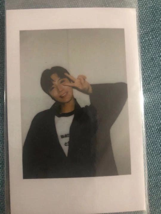 テン　ポラロイド