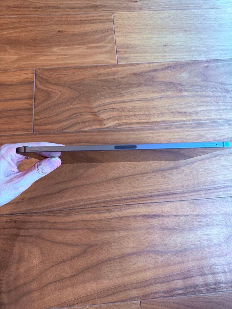 【美品】iPad Air 第5世代 Wi-Fi+Cellular 256GB