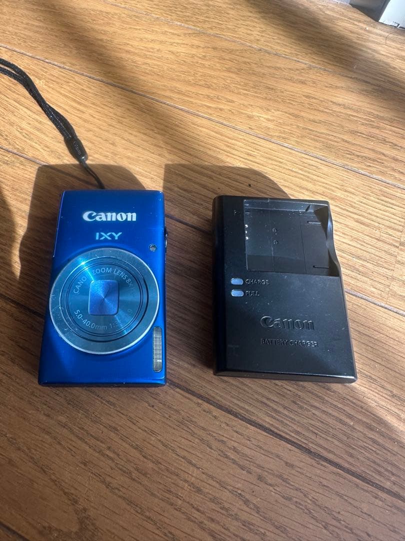 Canon IXY100F PC1896 充電器付き