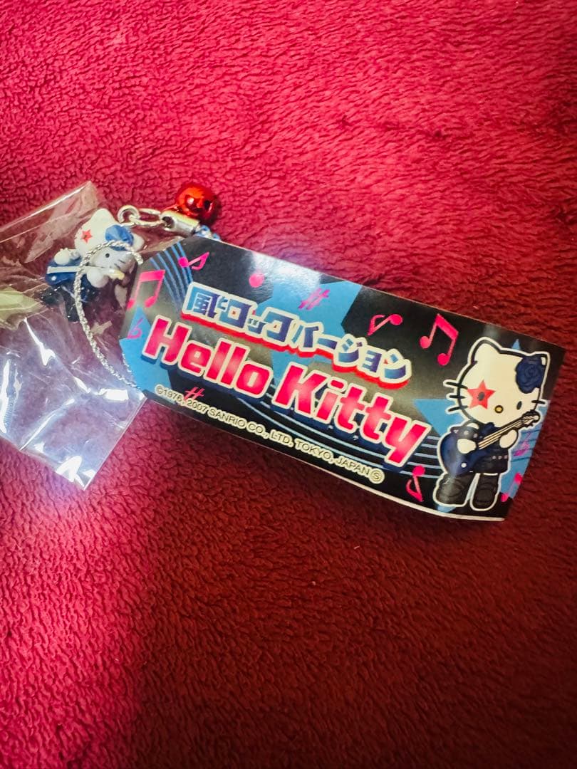 限定品‼️ハローキティ ロックバージョン ストラップ