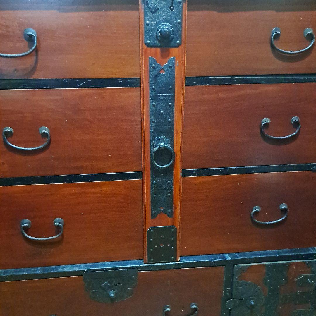 明治時代箪笥　珍品時代鍵付　欅箪笥　四段　金庫引出二段　時代金具　隅に金具止