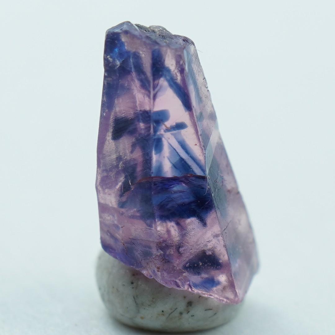 ウインザサファイア　結晶　タンザニア産