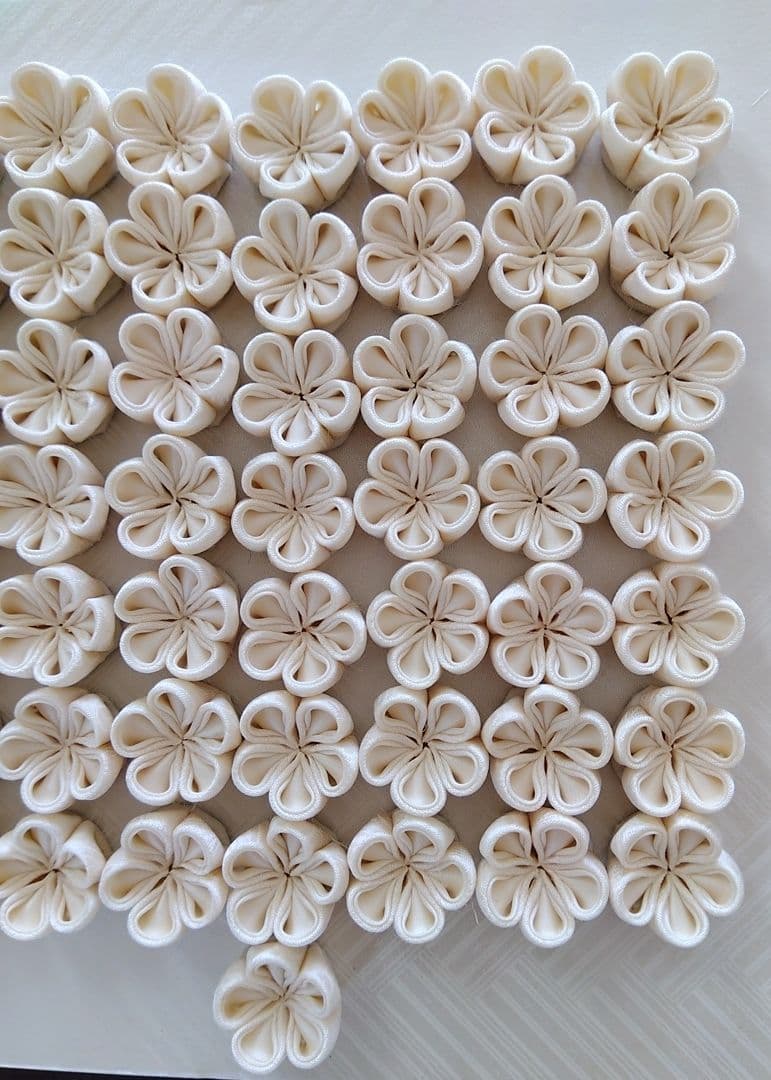 つまみ細工パーツ（naaa様）