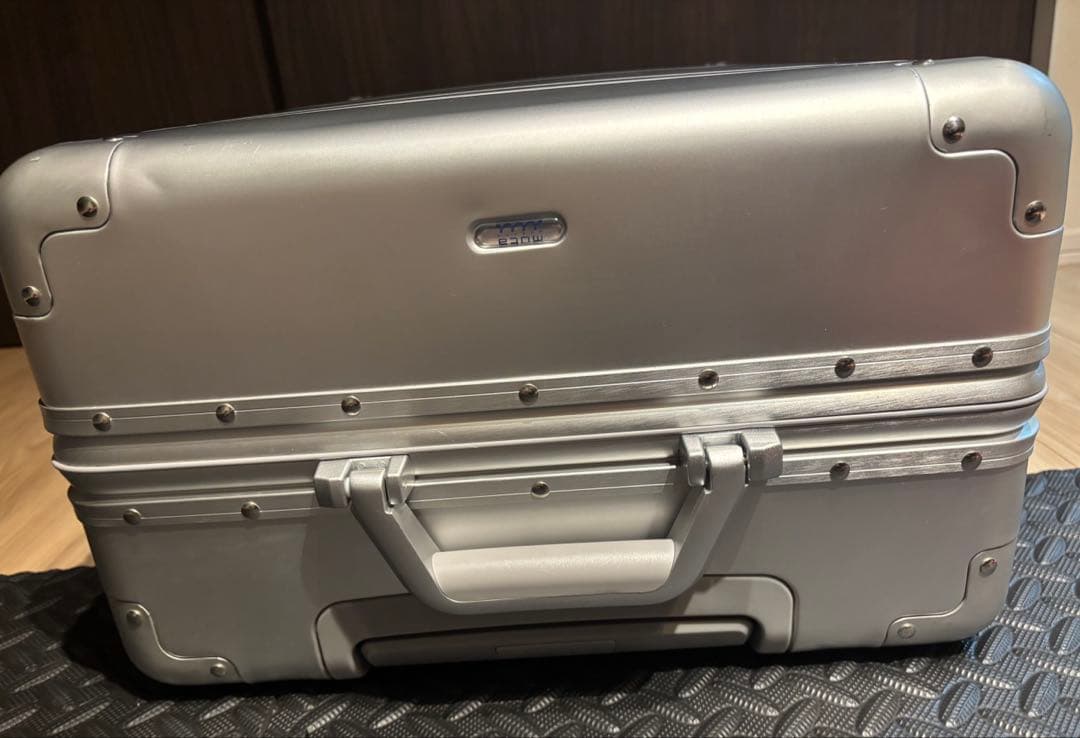 【muta marine】 60L スーツケース