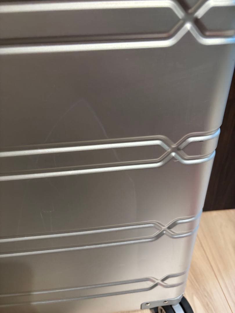 【muta marine】 60L スーツケース