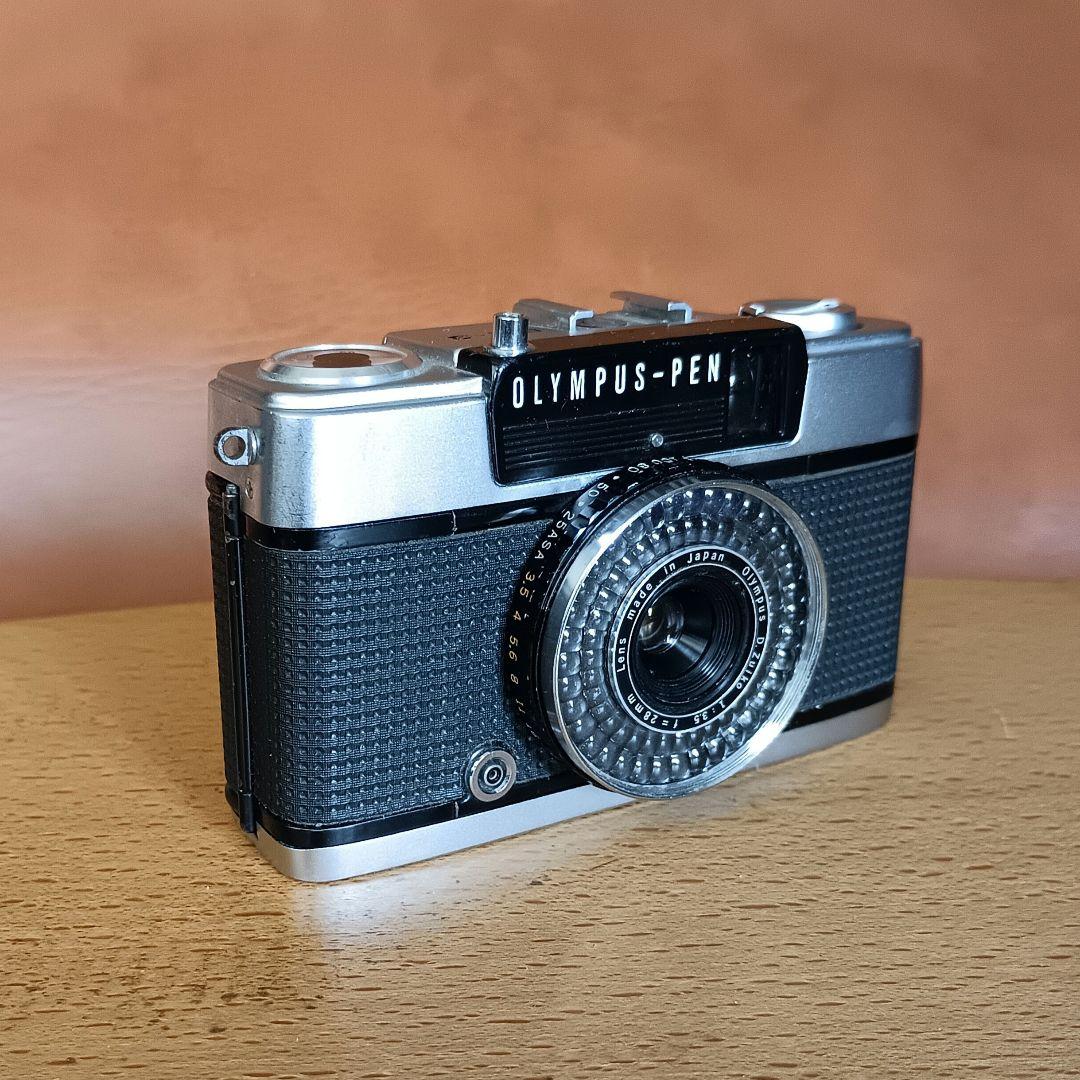 フィルムカメラ【完動品、美品】オリンパスペンEE-3