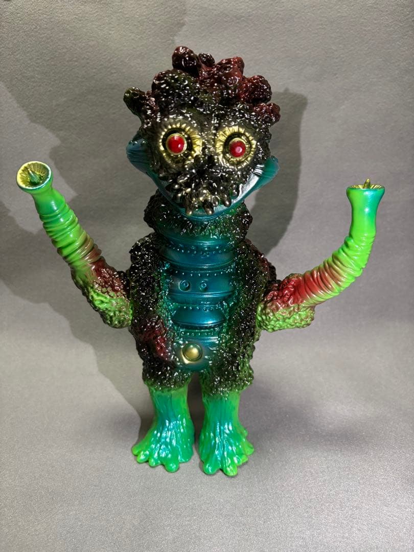 ZOLLMEN 円盤怪獣マザー 黄緑成型