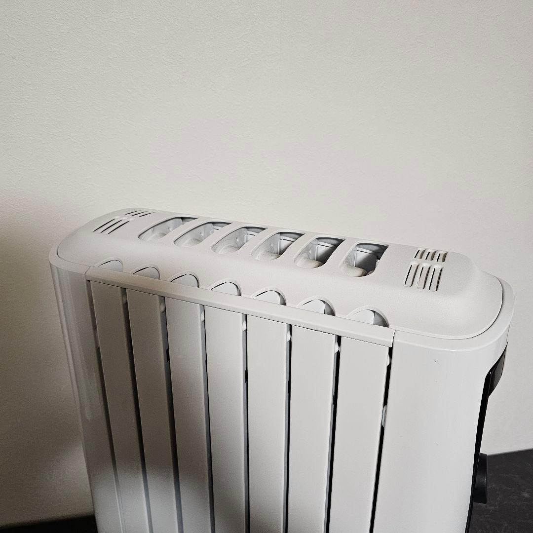 デロンギ ユニカルド オイルヒーター RHJ65L0712 1200W 静音