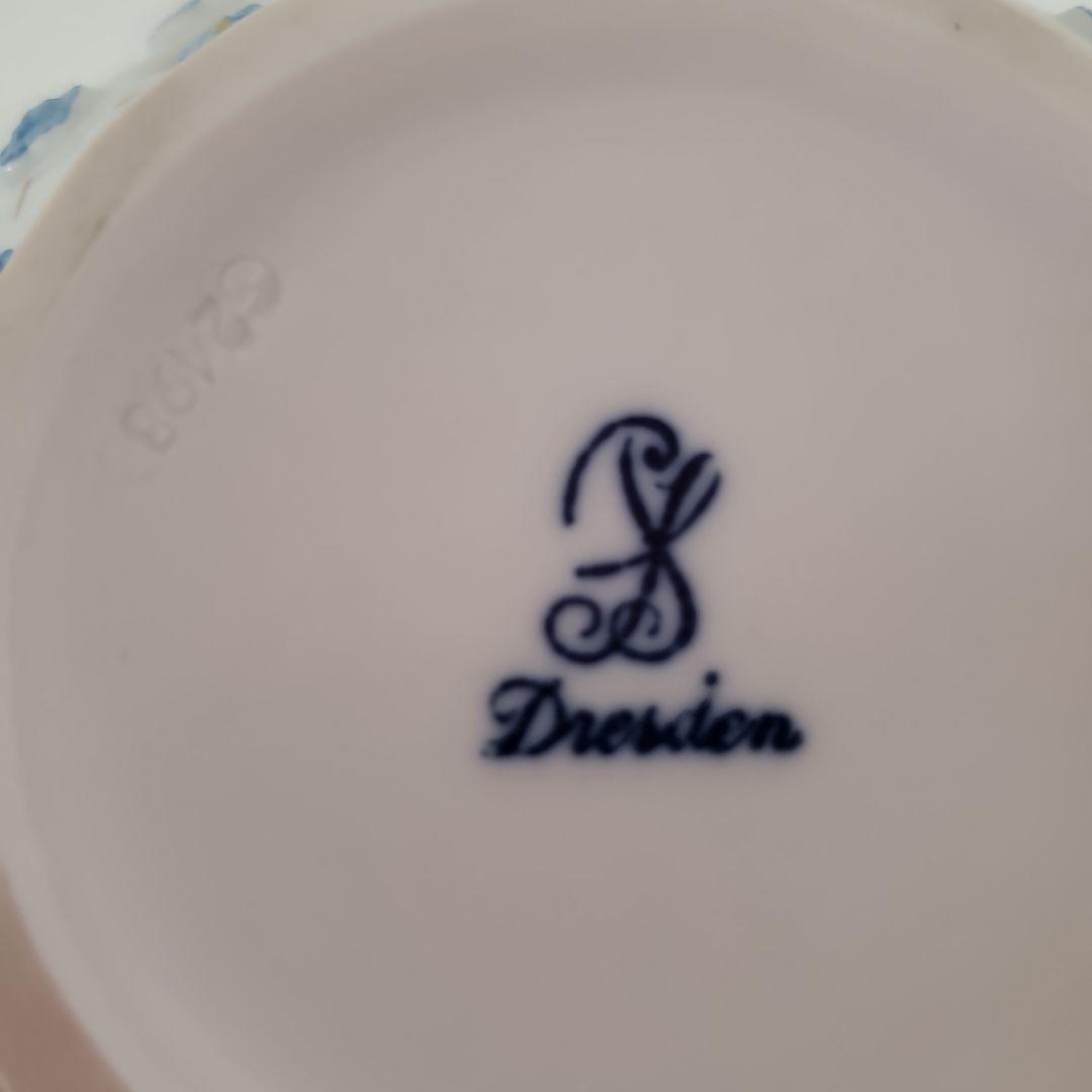 ☆希少　ドレスデン　ドイツ　磁器製　　ヴィンテージ　格子花瓶　高さ12cm