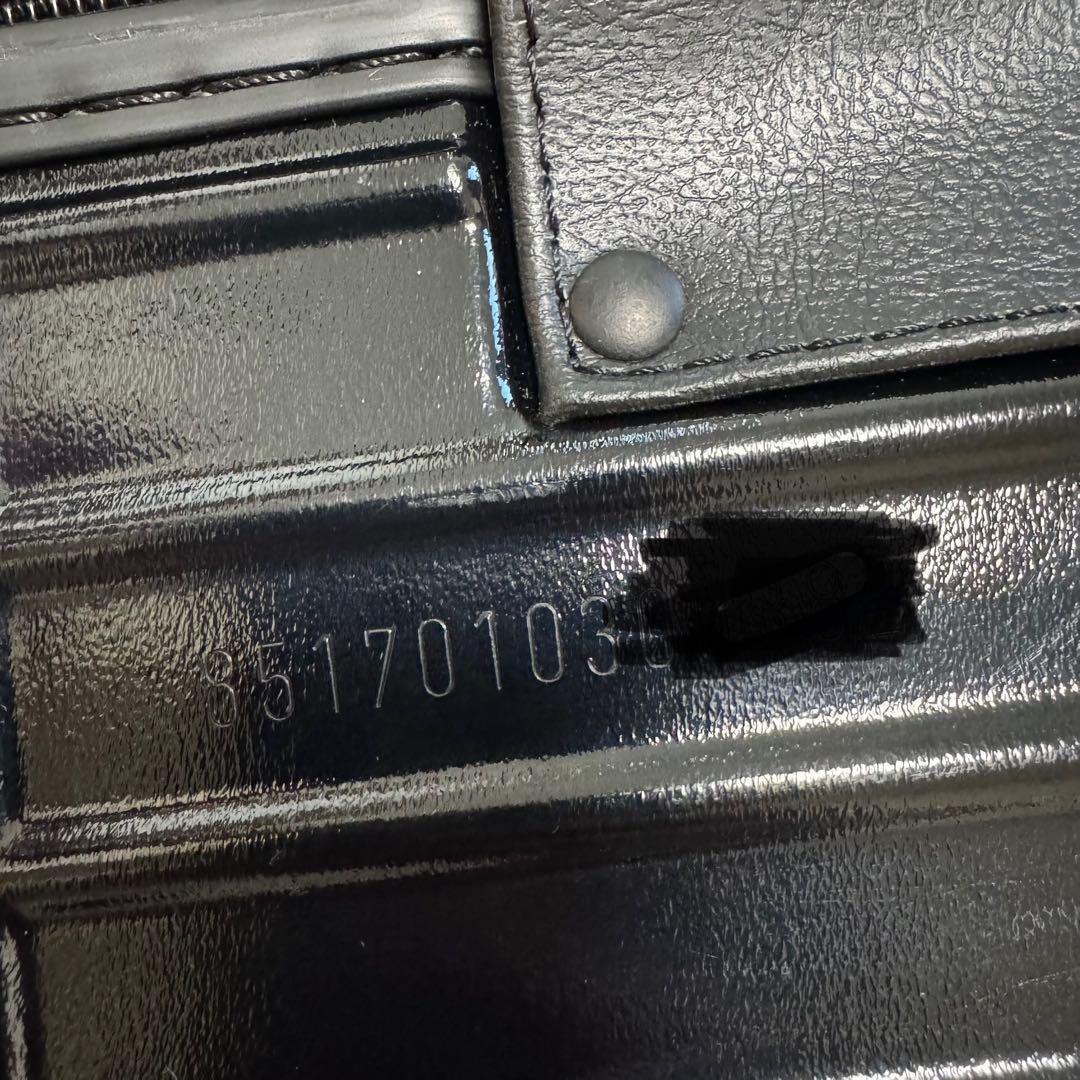 リモワ サルサ 87L 2輪 マットブラック スーツケース チェックイン L