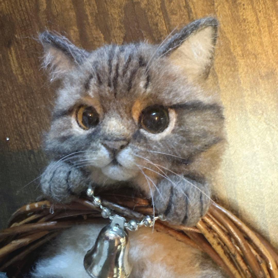 羊毛フェルト猫 キジ猫 クリスマスリース