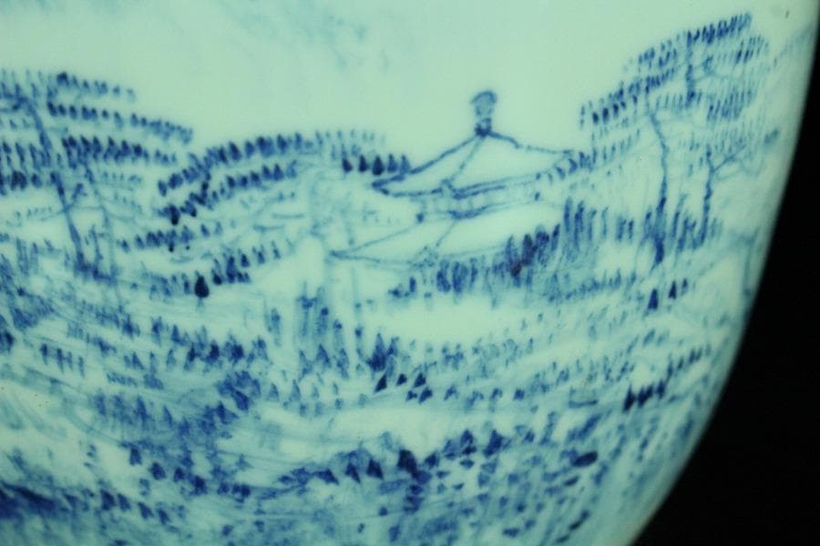 中国美術 青花 湖山清遠 景徳鎮 在銘 花器(K-A389)