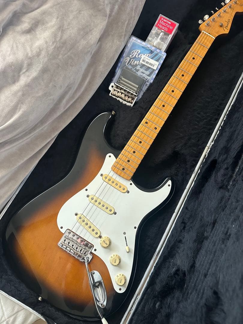 90's 付属品多数 fender japan ST-54 ストラトキャスター