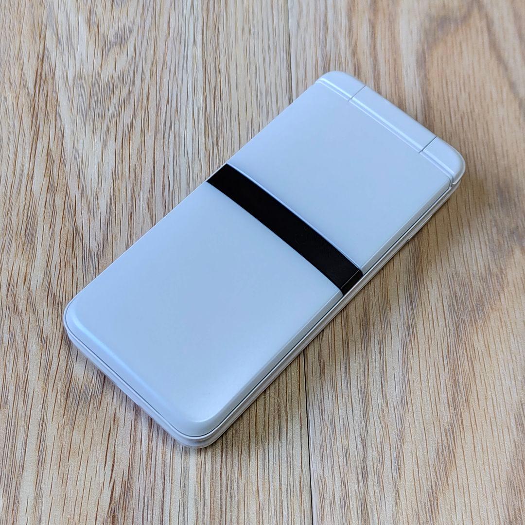 docomo DIGNOケータイ KY-42C 折りたたみ ガラホ ホワイト