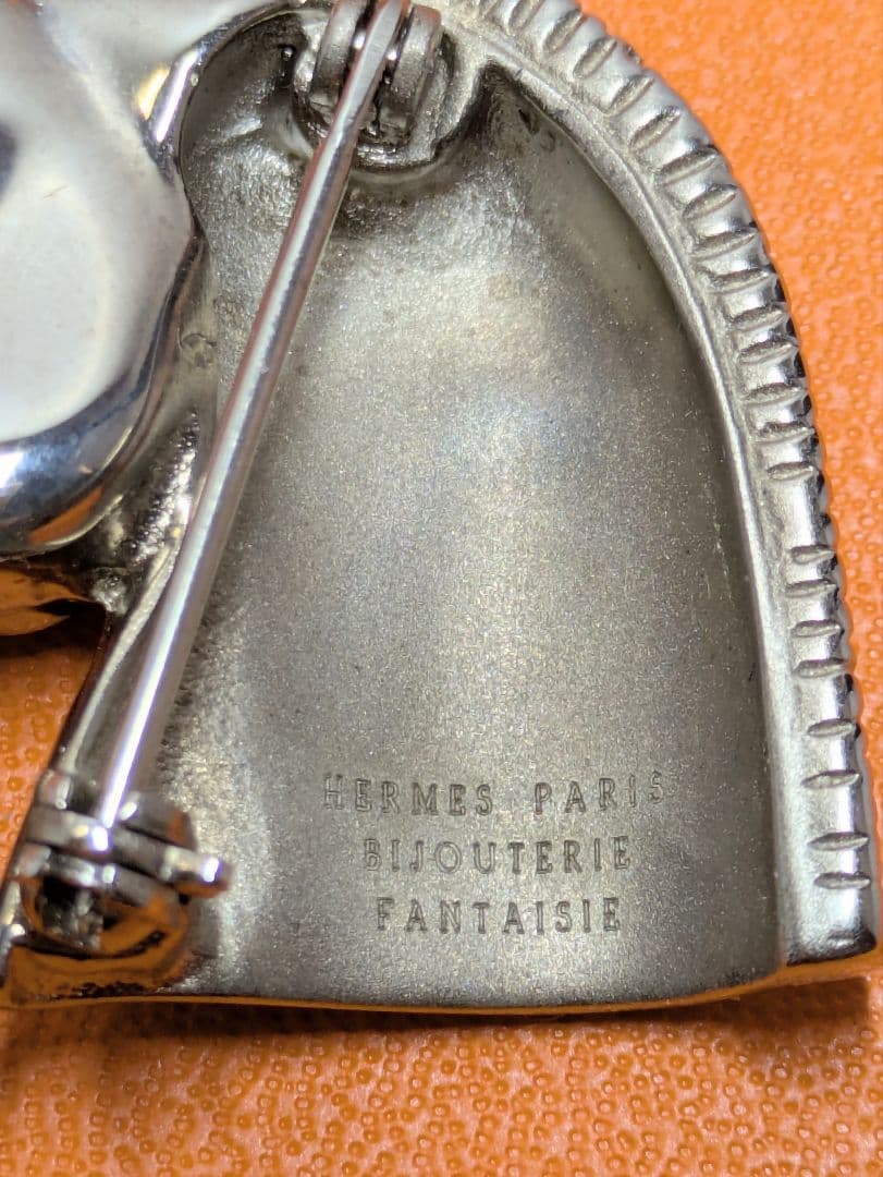 HERMES エルメス　ホースシュバル　ブローチ　シルバー