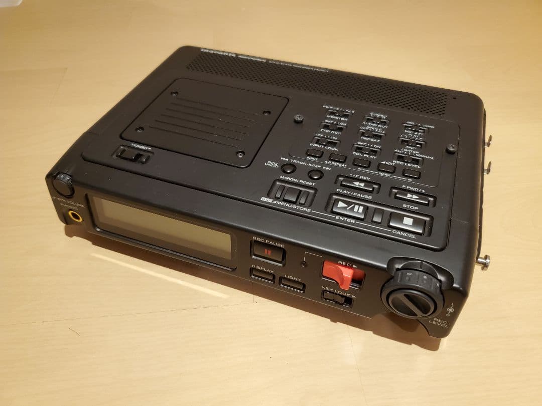 マランツ Marantz PMD671 ポータブルオーディオレコーダー
