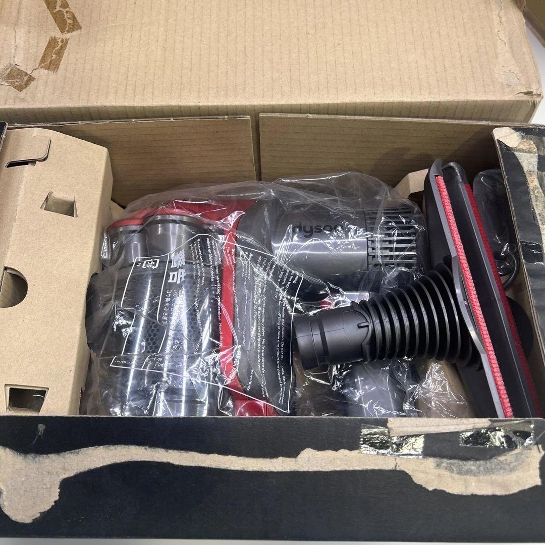 6228【極美品】Dyson ダイソン DC34 掃除機 ハンディータイプ