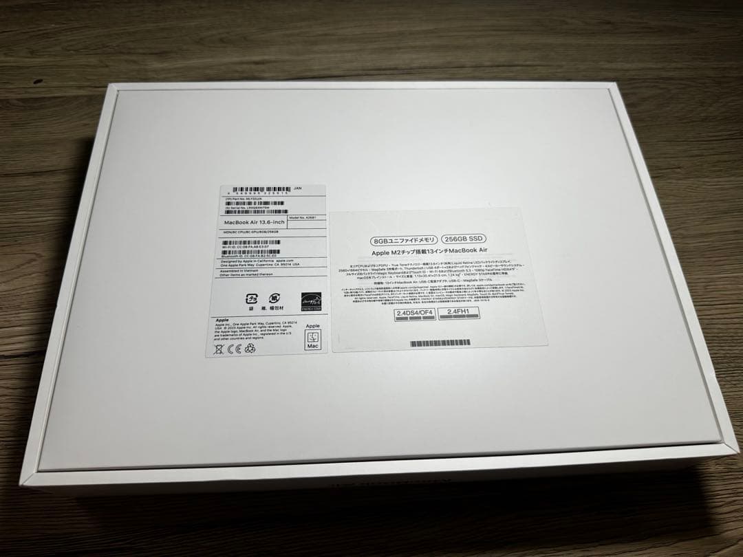 MacBookAir 13.6-inch アップル・ほぼ未使用に近い