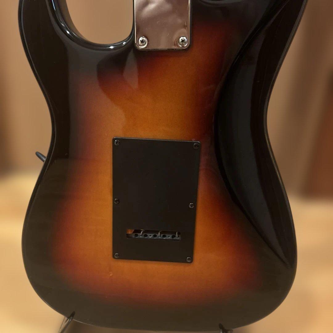 Bacchus Universe Series トレモロアーム付 新品弦張替済