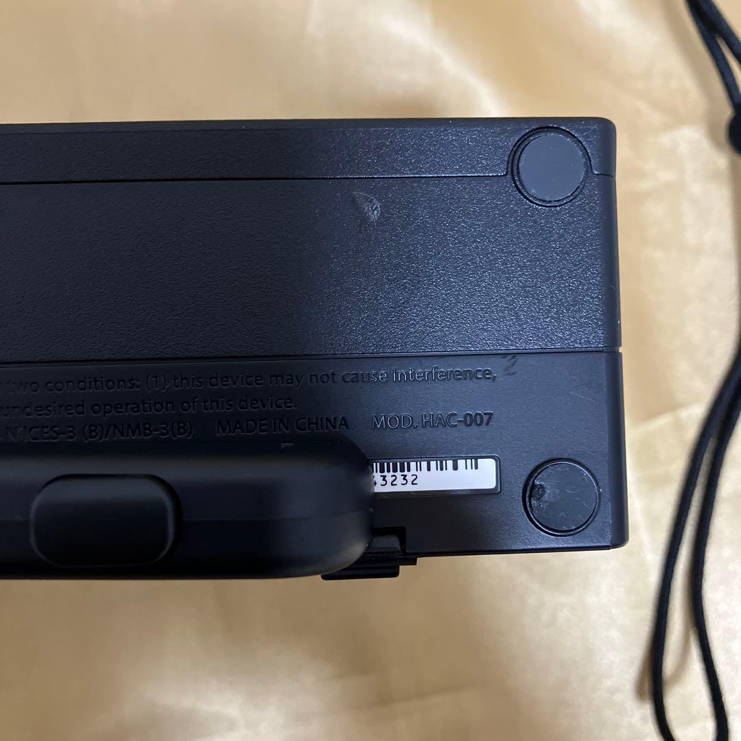 匿名配送　Nintendo Switch 本体　付属品完備