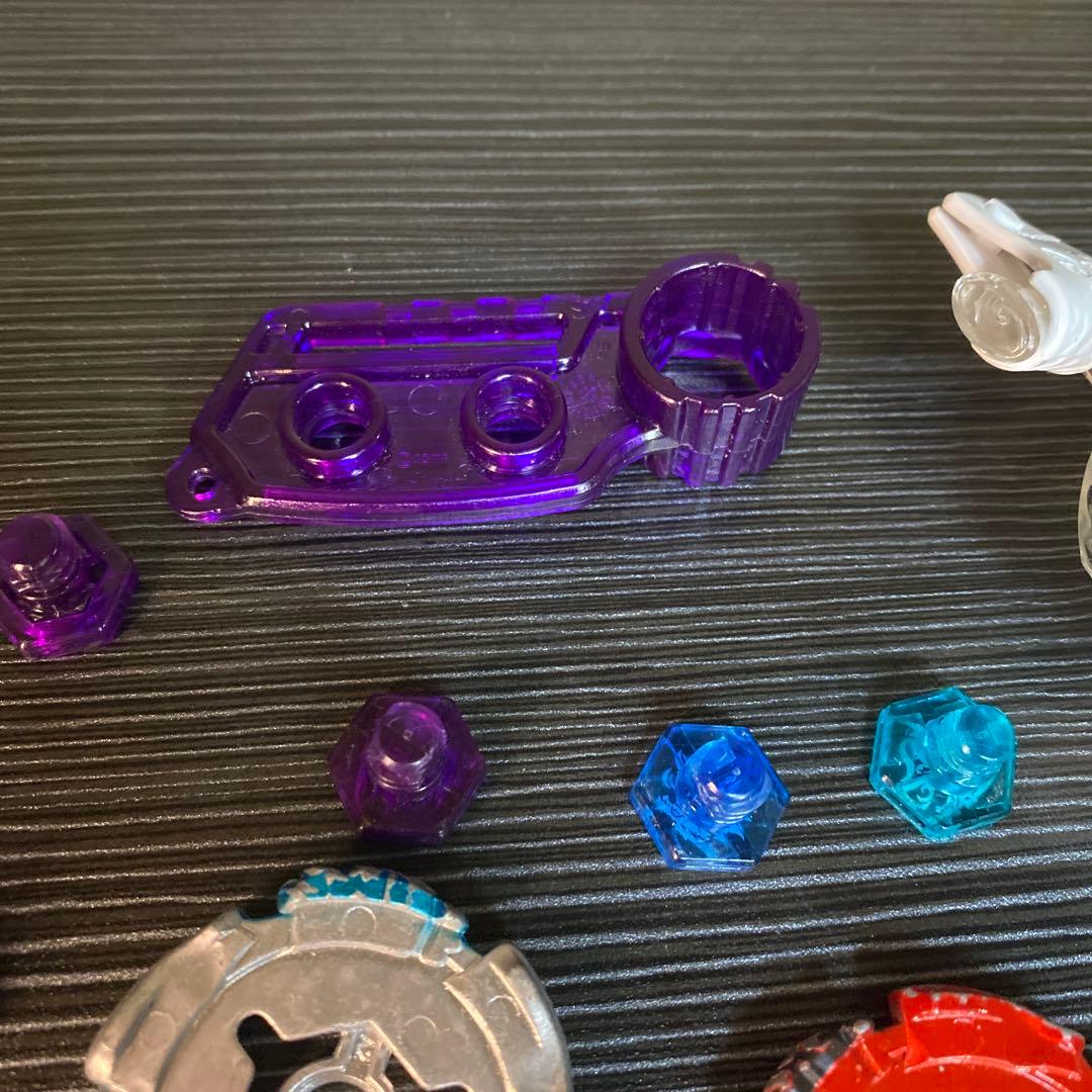 【中古】メタルファイトベイブレード　フェイス　ウィール　トラック　ボトム　まとめ