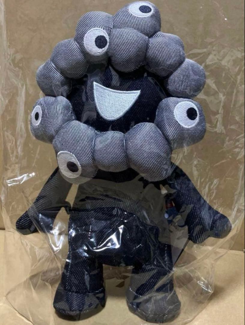 激レア大阪関西万博 EDWIN×黒ミャクミャクぬいぐるみ（大）