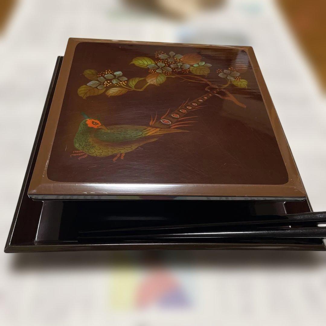 漆器 菓子器　鳥と花のデザイン