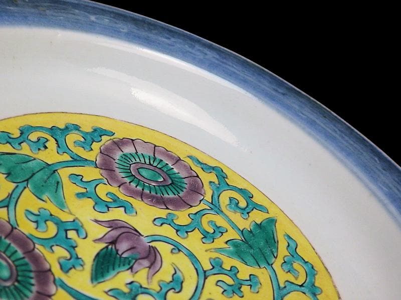 古伊万里　墨弾に雲龍　色絵　花に唐草の図　６寸皿　B130AS-DBc