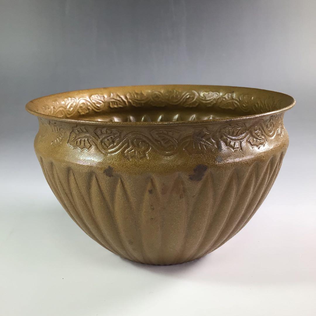 Ｒ６７１　建水　『中川浄益造』『而妙斎　書付』『菊彫モール建水』　共箱　茶道具