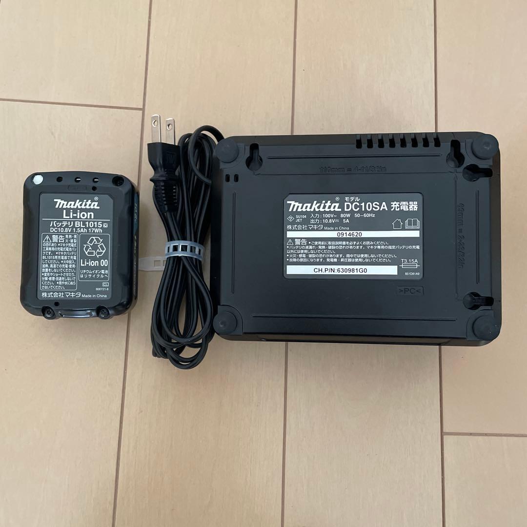 ☆マキタ(makita)充電式クリーナー CL107FD 掃除機 クリーニング済