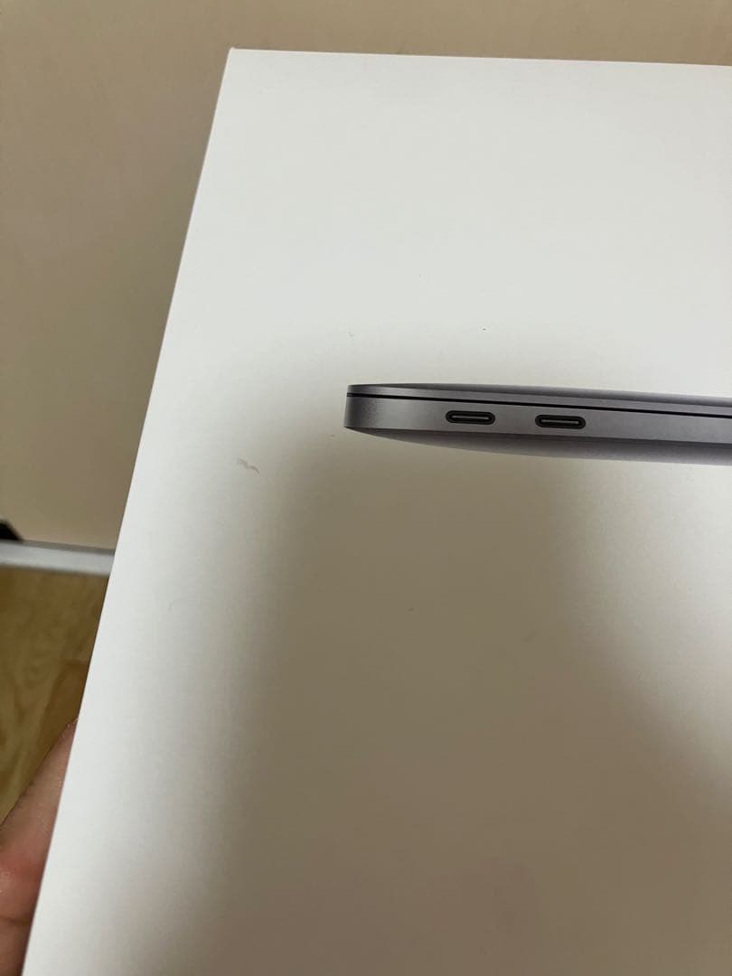 MacBook Air 2020 13インチ SSD 512GB 8GB RAM