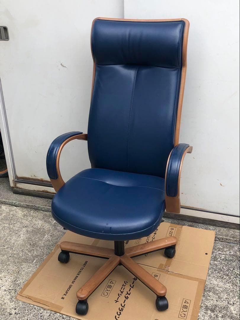 miyaokantsk　カリモクオフィスチェア