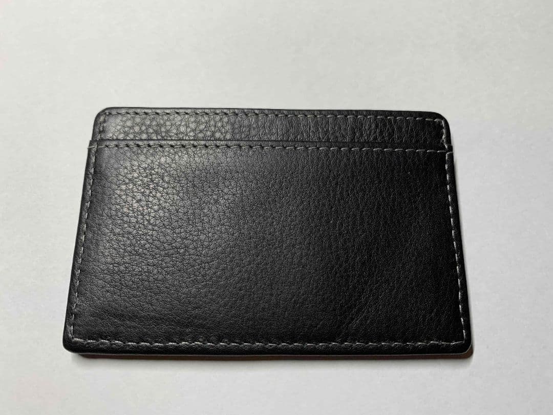 アメックス　カードケースは付属しません