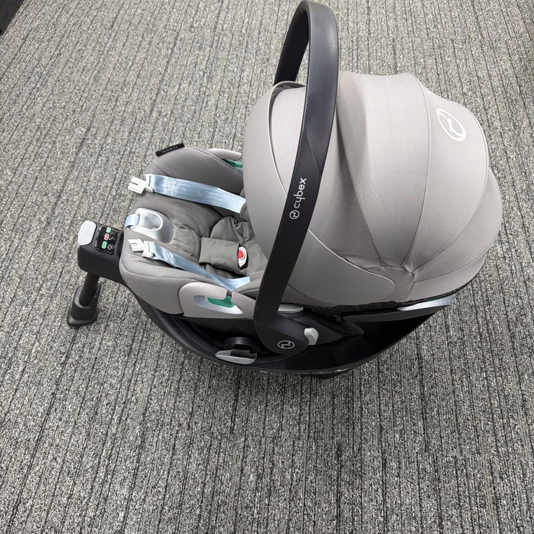 cybex cloudZ2 i-size baseT メリオシリーズ用アダプター