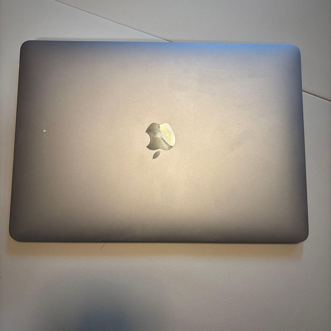 Apple MacBook Air シルバー 13インチ 2020年