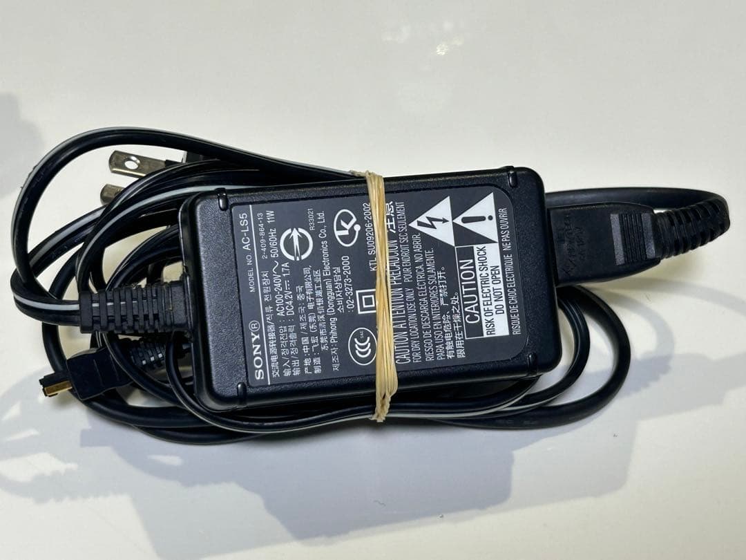 Sony cyber shot ビデオカメラ本体 ピンク 充電ケーブル付き