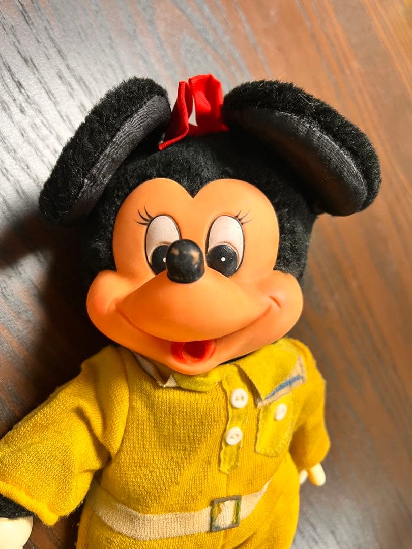 【超レア　希少】ミニーマウス　工事人ぬいぐるみ