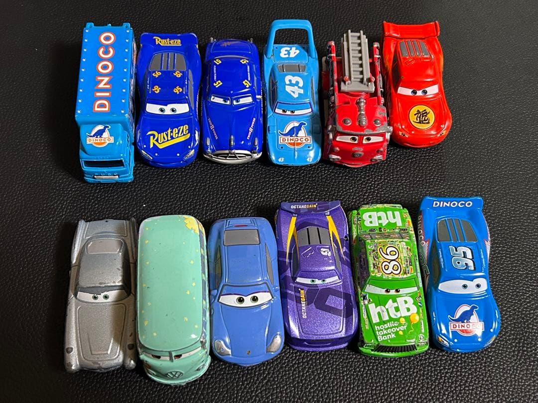 お値下げ★カーズ トミカ 廃盤 サリー フィルモア フィン ダニー