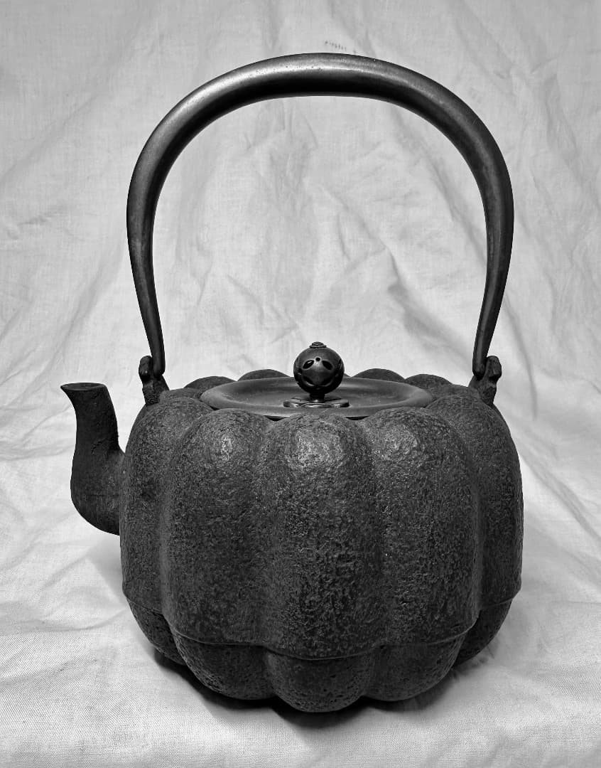 砂鉄・龍文堂鉄瓶・かぼちゃ型・銅手・銅蓋