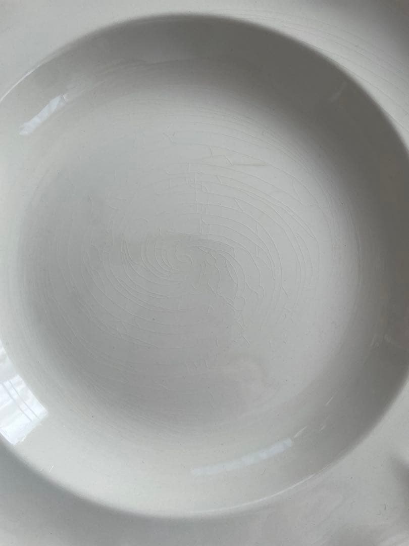 Villeroy&Boch（ビレロイ＆ボッホ）白いアンティークプレート