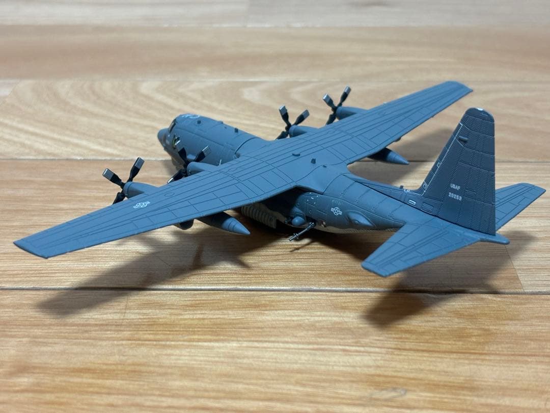 1/200 AC-130U ハーキュリーズ ガンシップ ダイキャスト製 完成品
