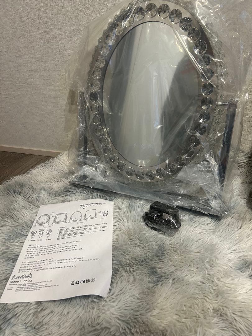 ✨新品未使用✨女優ミラー　ハリウッドミラー ライト　クリスタルミラー　卓上ミラー