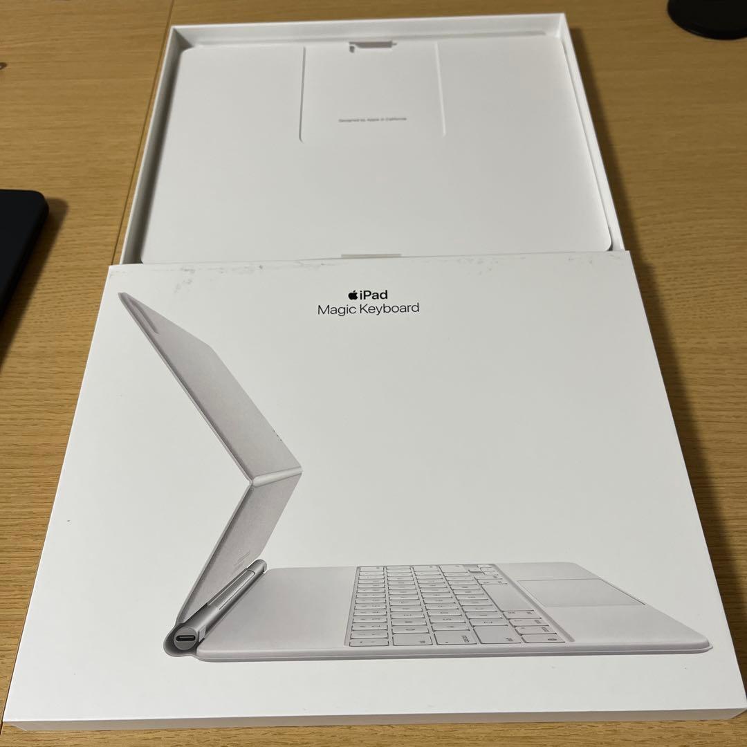 13インチiPad Air（M2）用Magic Keyboard - 日本語