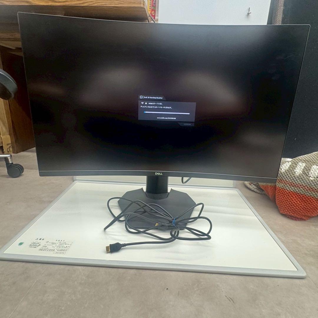 dell 湾曲モニター 32インチ　DELL s3222dgm