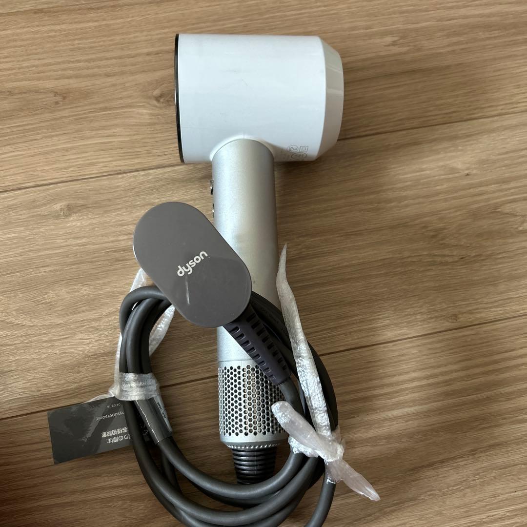 Dyson HD01 ヘアドライヤー シルバー