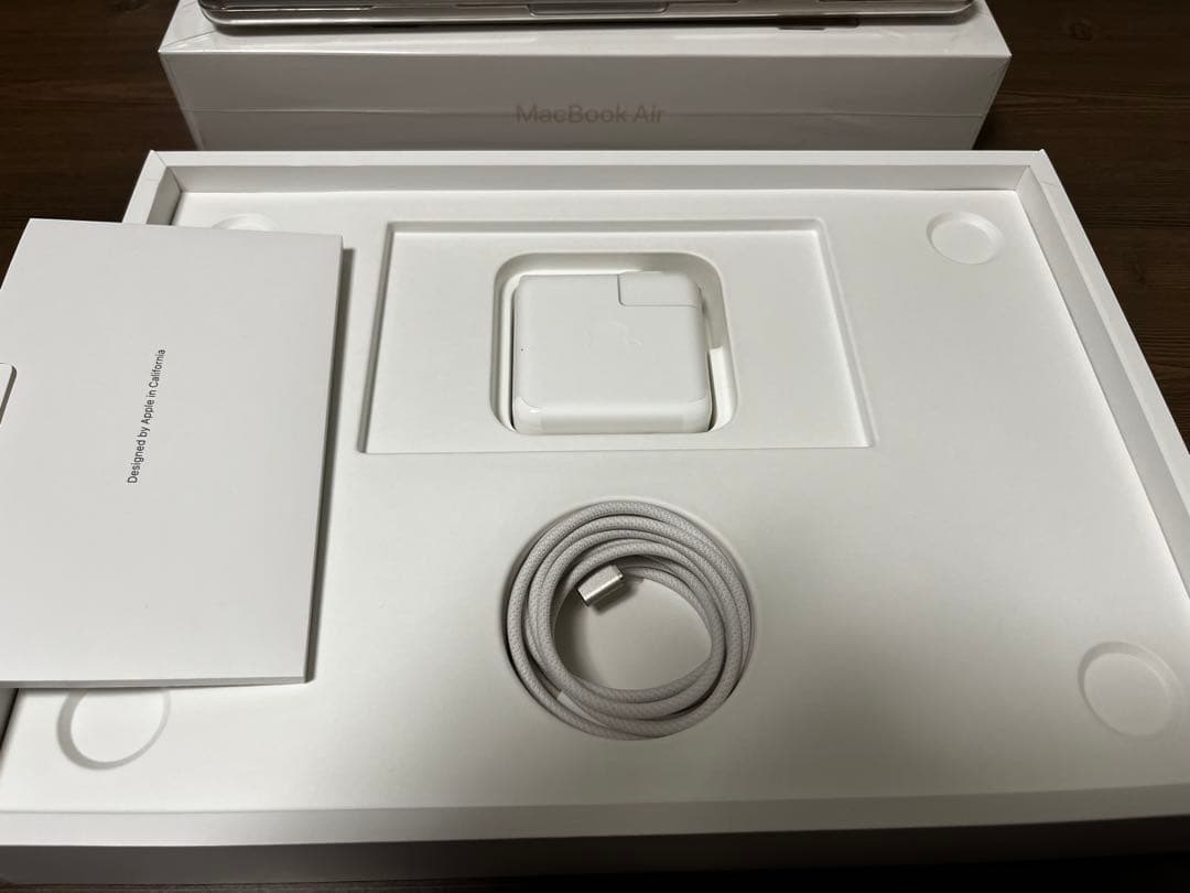 格安オマケ多数！MacBook air M2 大人気スターライト 当日発送！