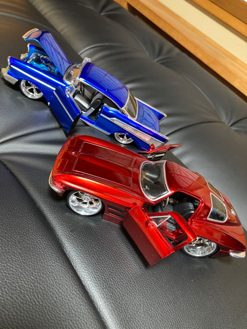 シボレーベルエア　コルベットミニカー 1/24