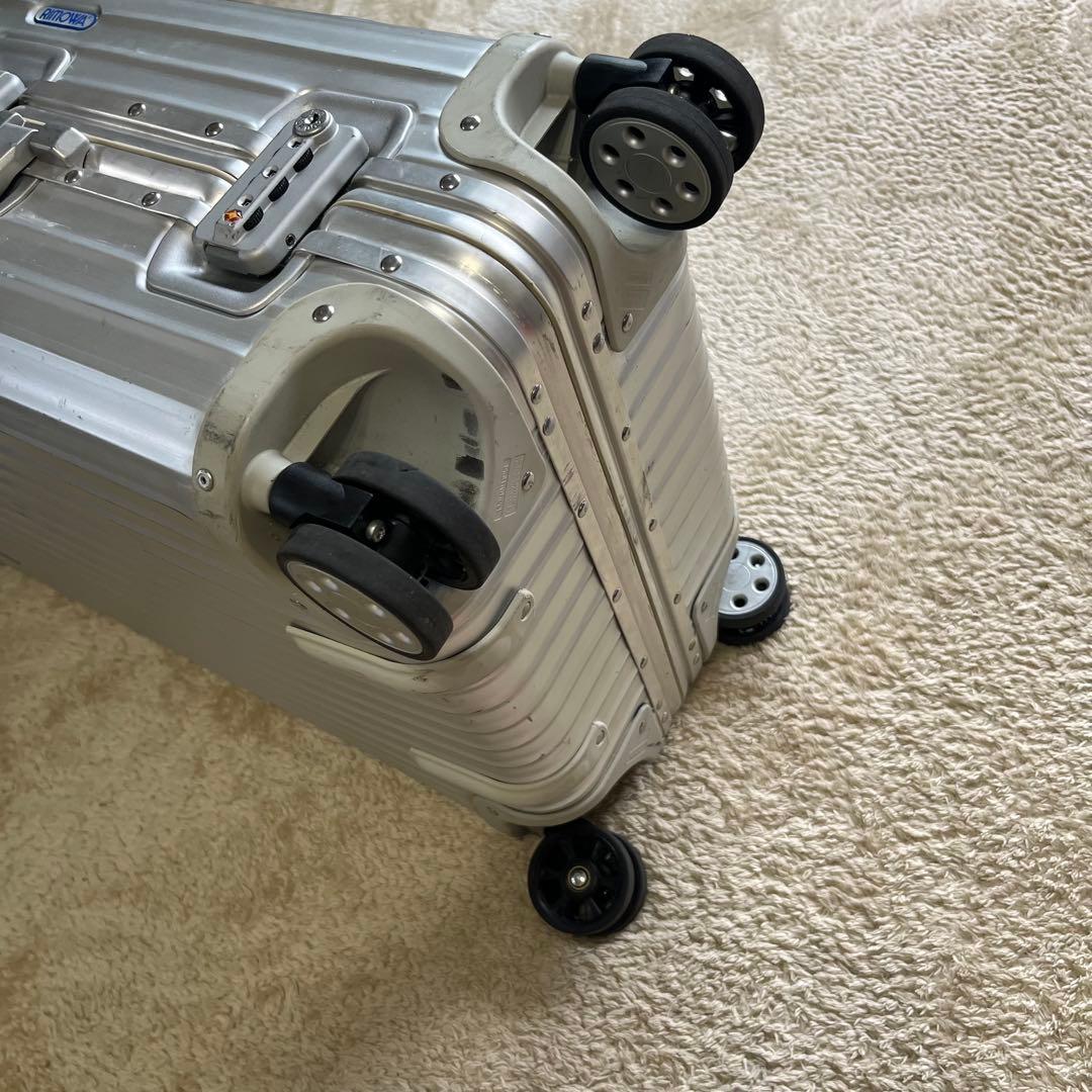 Rimowa リモワ　アルミ　シルバー　4輪　TSAロック　トパーズ　64L