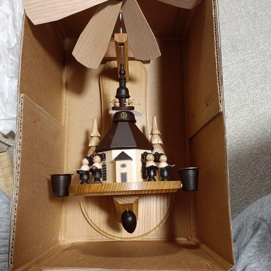 ドイツ・エルツ地方 壁掛け専用　キャンドルピラミッド　聖歌隊